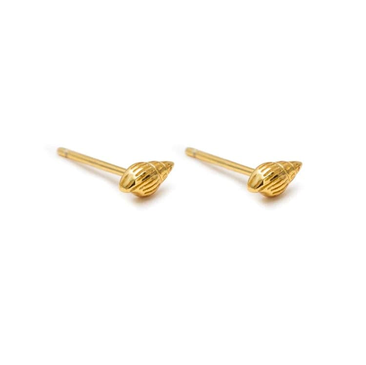 Cari Conch Shell Gold Shell Studs
