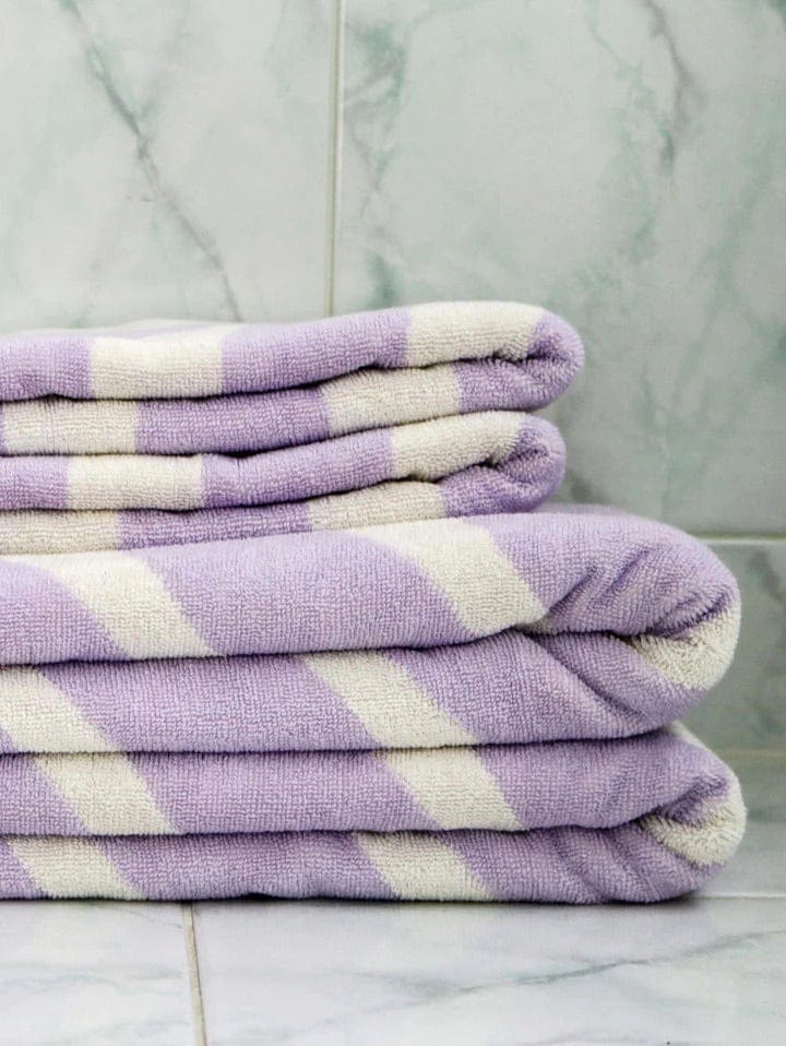 Mosey Me Wiggle Bath Towel