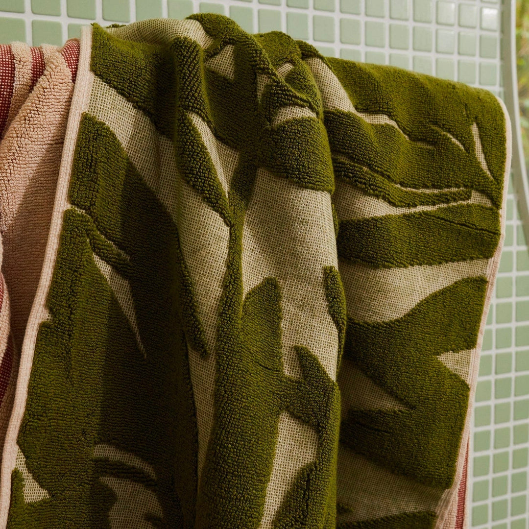 Green print pretty bath towel 